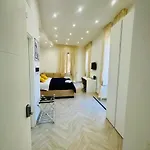 Flo' Affittacamere Napoli