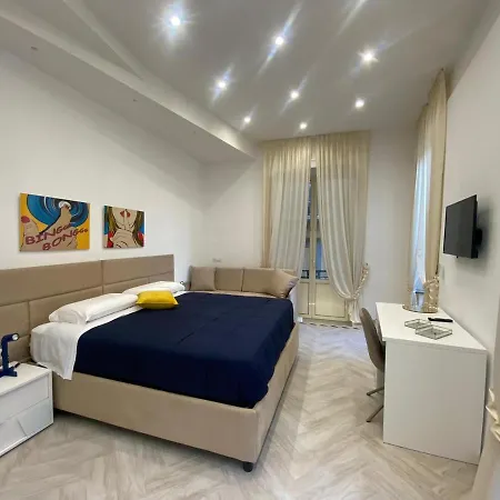 Konukevi Flo' Napoli