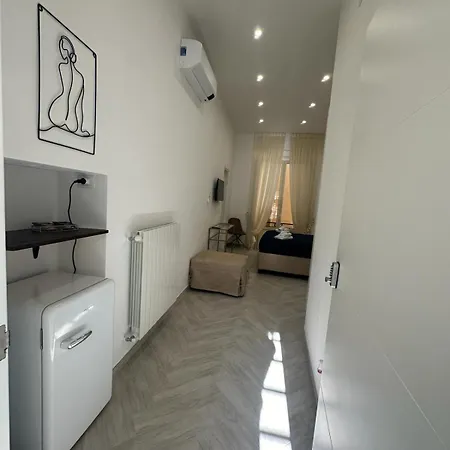 Flo' Konukevi Napoli